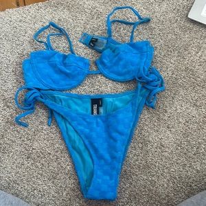 triangl bikini